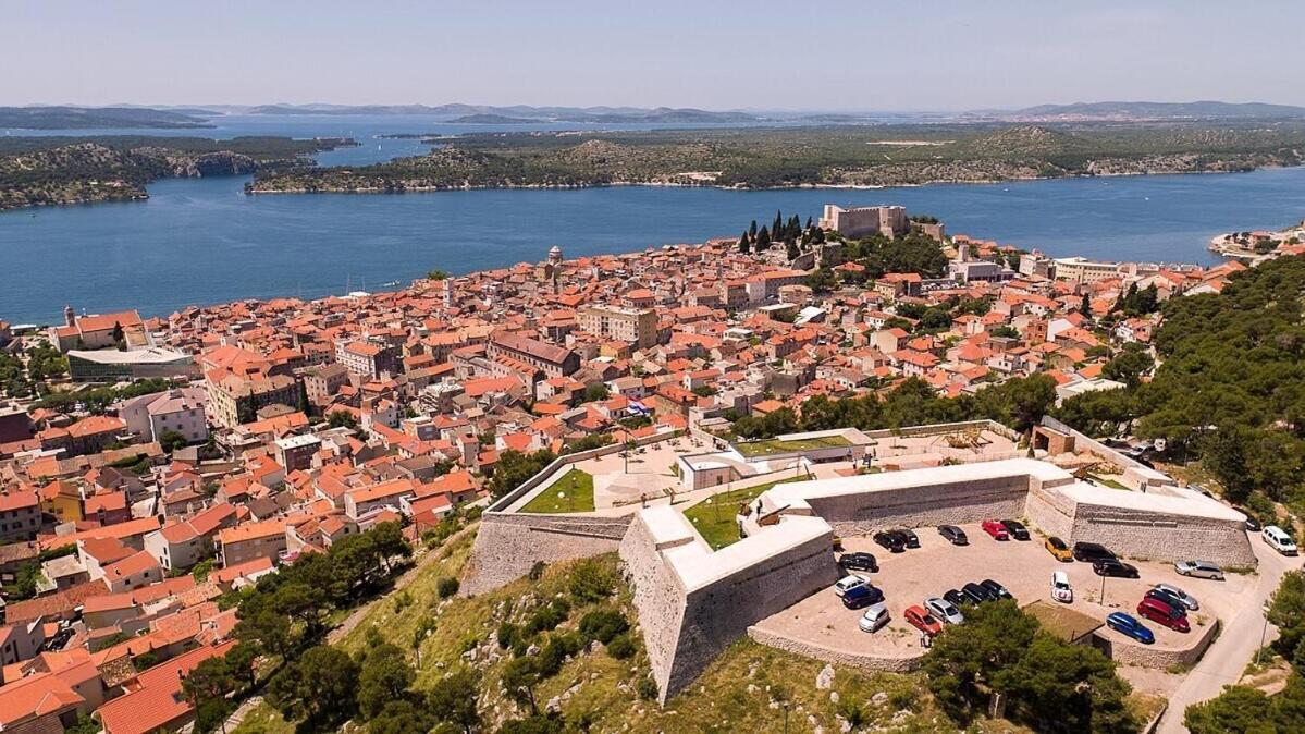 Apartment L&L Šibenik Exterior foto